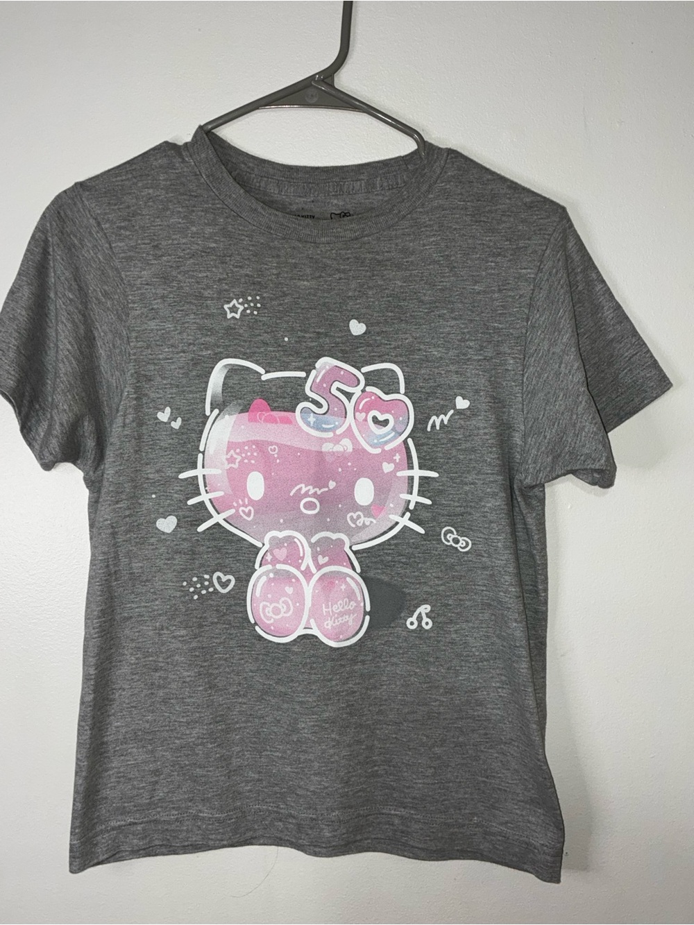 Hello Kitty Gray Tee with Pink Graphic Hearts - Kids Short Sleeve